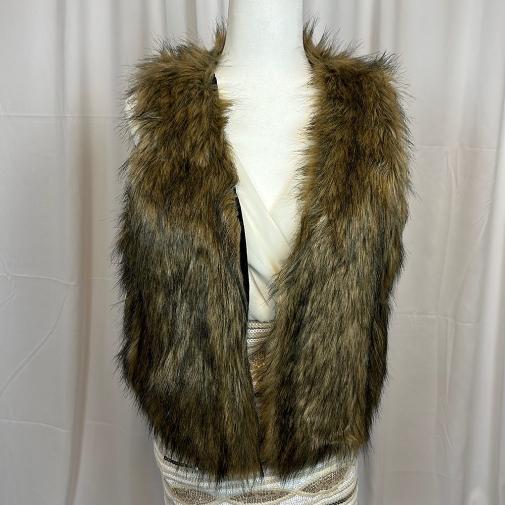 Thalia Sodi Faux Fur Vest